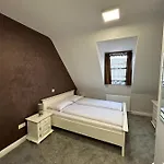 Sia 3*