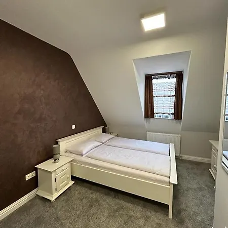 Sia 3*